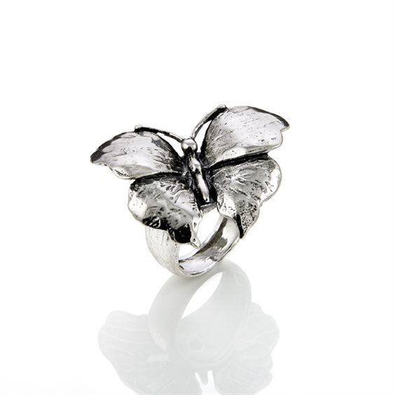 Anello sale raspini farfalle